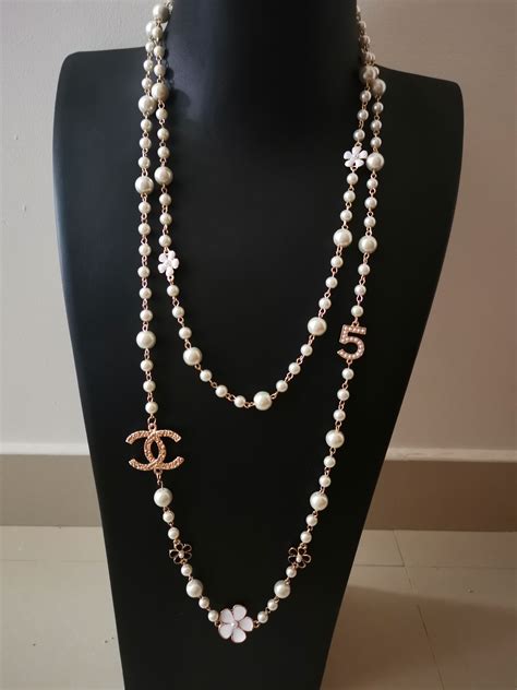 coco chanel inspired jewelry.